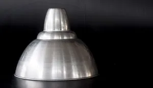 Lampada in alluminio